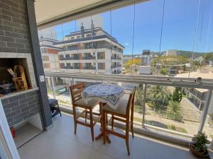 2 Suítes 200m da Praia Jurere Florianópolis