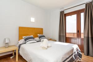 Blue Horizon Coast By PVL