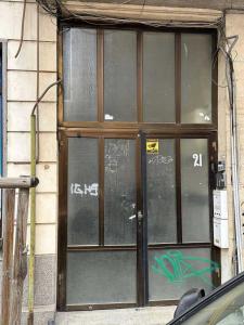 Апартамент 21