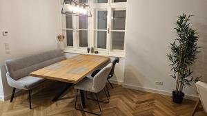 Brand NEW Premium City Apartment in Prime Location