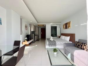 Modern 1 Bedroom Apartment - At The Tree Rawai