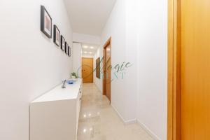 Via Capranica 18 Milano