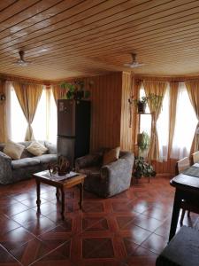 Encantadora y hermosa casa entera 3 dormitorios, muelle de los brujos