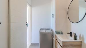 Beach Front Blouberg Beauty 1 bedroom apartment