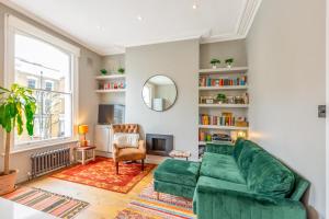 Chic Sun-Lit 1BR flat 2 min to Canonbury Tube