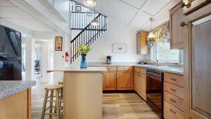 Sea Flower by Bayley Vacation Rentals