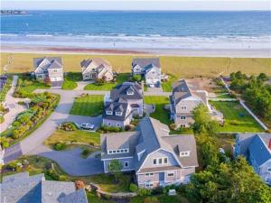 Happy Holidays with Sea Breeze