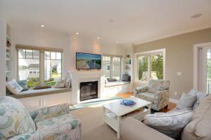 Happy Holidays with Sea Breeze