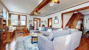 Sunshine Daydream by Bayley Vacation Rentals