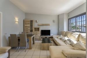 Apartamento Junto A La Piscina