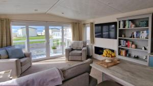 Sandy Toes & Salty Kisses, West Point