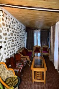 Green View, devalsari