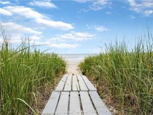 Sandy Beach at Port by Bayley Vacation Rentals