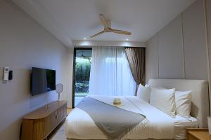 Two bedroom Laguna Beachside Residences