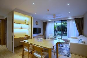 Two bedroom Laguna Beachside Residences