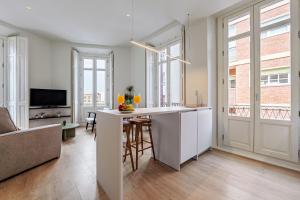 SUNSET MALAGA - Cisneros Boutique Apartments