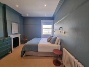 Nap Bristol Clifton Village