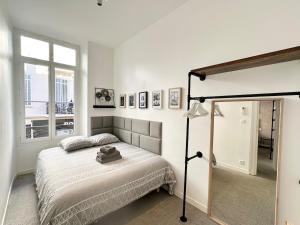 2 bedrooms, large terrace, city center