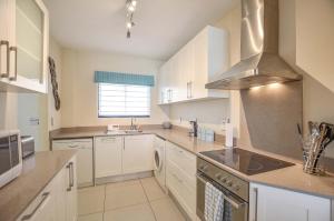 2 Bedroom beachfront apartment