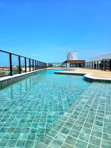 Porto City 213 - Apt novo com piscina no Centro de Porto