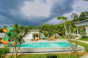 Rock & Lune Boutique Villas