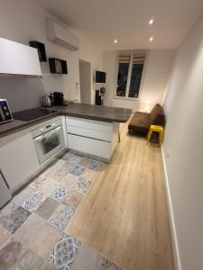 Appartement vue mer sur le port de Sanary