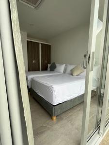 Acogedor apartamento con piscina y vista íncreible!