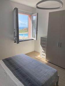 Villa-swimming pool CaDuMa Portofino view est