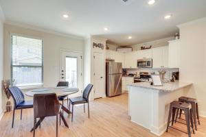 7 Mi to Lackland AFB Family Home with Patio and Yard!