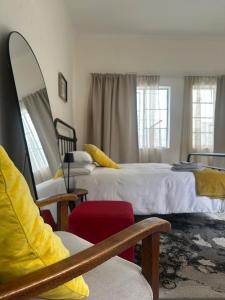 Cozy Garden Cottage for Two