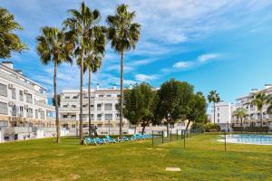 Las Dunas 214 - by Welcomely