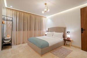 Chill Repeat Designer 2BR 2BA In Central Gueliz