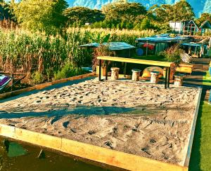 Mundo Abu San Juan La laguna