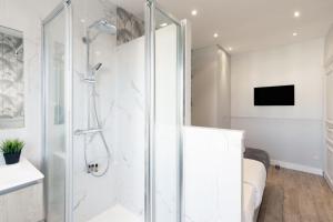 88 ANT - Appartement 3 chambres Rue Antibes proche Palais Festivals