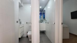 Lovely balcony sea views By CanariasGetaway