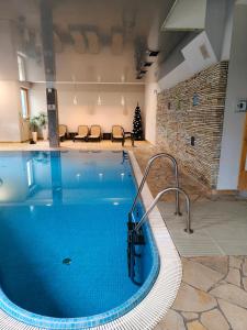 MOKKA SILVER Spa&Ski Apartamenty w Kompleksie Viva Maria obok stoku z placem zabaw, parkingiem i siłownią
