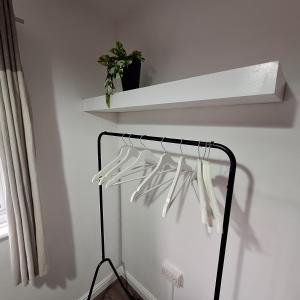 Free Parking, comfortable, stylish house, Greater London & Kent Gateway