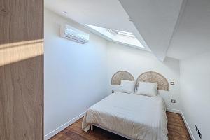 Henri Camille RE- Constantine - Luxury 2 bedrooms DUPLEX downtown