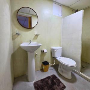 Tucacas, Suite Matrimonial, Piscina y Playa Privada