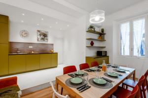 StayEasy Central Station - Cozy 3 bedrooms 3 baths