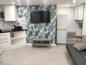 Modern 3-bed Serviced Appartement - Milnsbridge