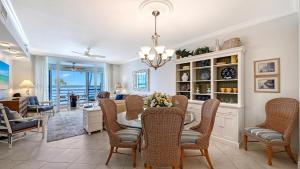 HVC 203 Spa Pool on Longboat Key