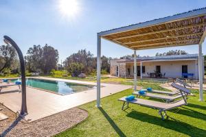 Villa Mastroronzo by Villa Plus