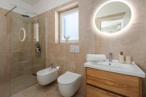 Villa Azurno by Villa Plus