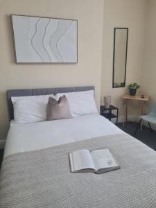 Athol Apartments