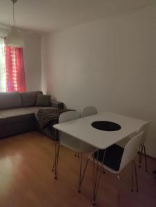 Two room apartment close to the city center