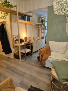 Check and Home - Alsina - 2 Huéspedes con Balcón y Vista al Mar