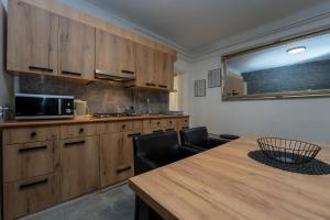 Leila wellness apartmanhàz