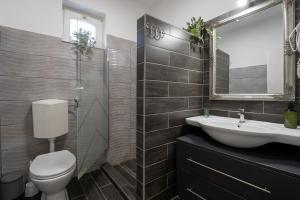 Leila wellness apartmanhàz