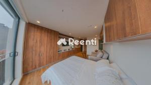 Loft near the American embassy